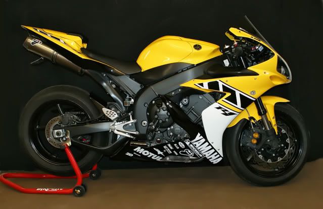 yamahar1.jpg