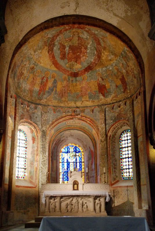 Kerk Anzy-le-Duc binnen