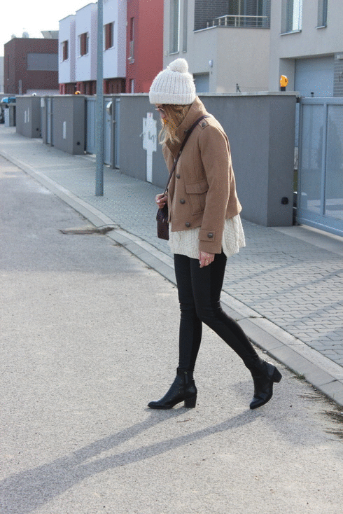 photo output_mJ3Bhj.gif