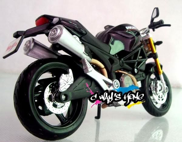   DUCATI MONSTER 696 2 Colors Diecast Motorcycle Model Kids Gifts  